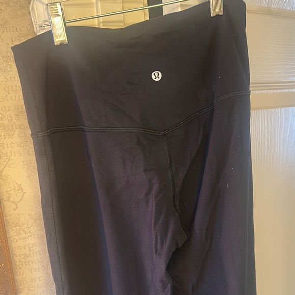 Lululemon Athletica Black Leggings High-Waisted Stretch - Picture 3 of 3